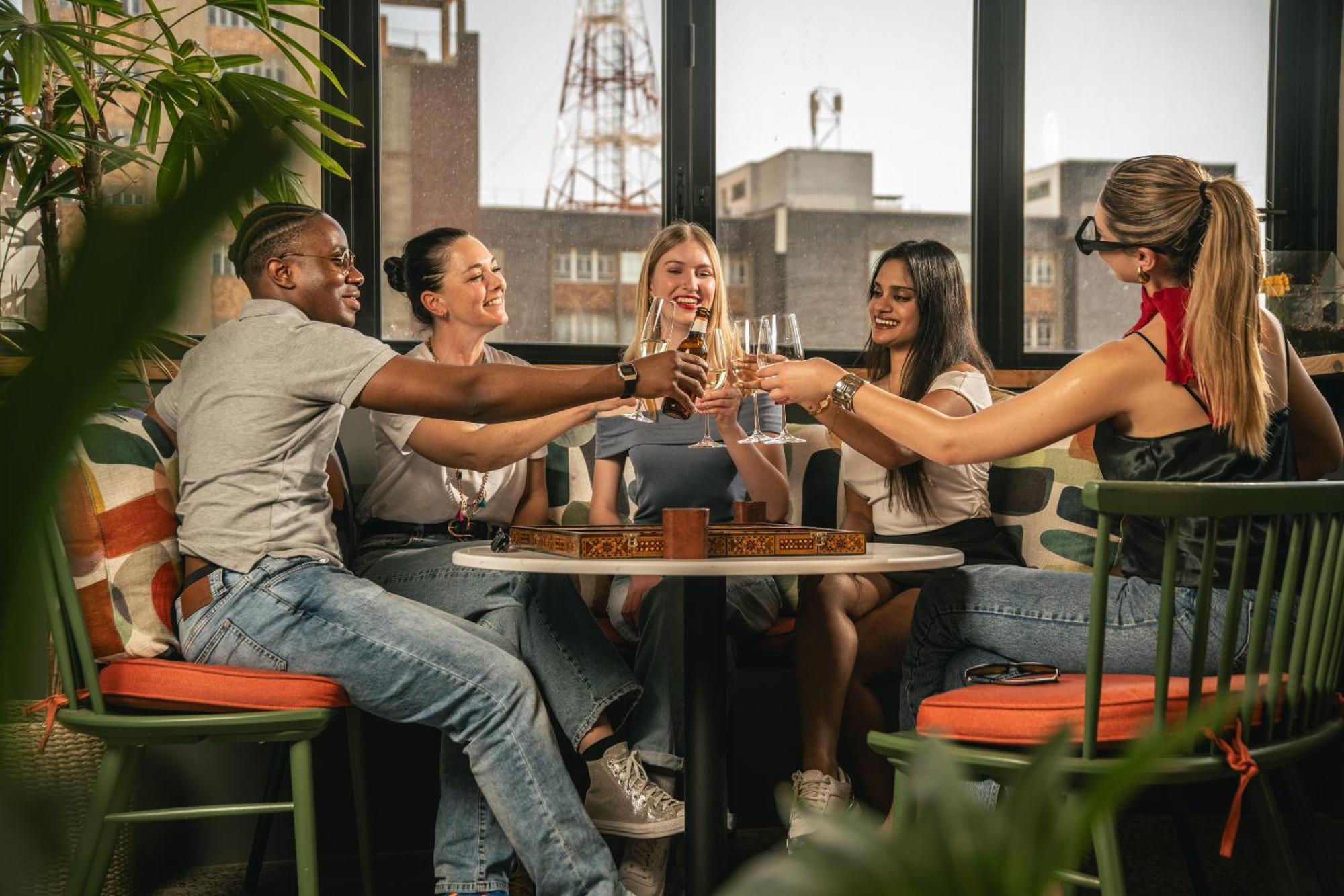 Neighbourgood 84 Harrington Aparthotel Cape Town Ngoại thất bức ảnh